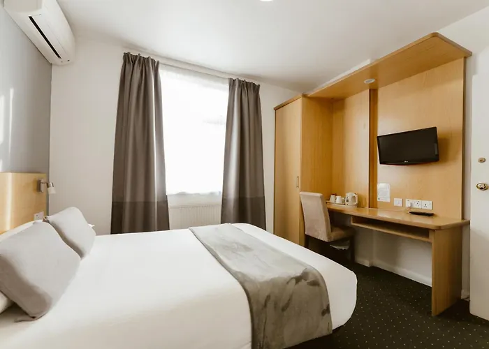 Star Hotel